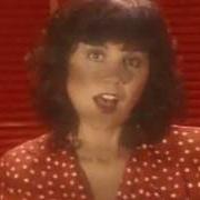 Il testo MR. RADIO di LINDA RONSTADT è presente anche nell'album Get closer (1982)
