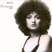 Il testo MONTAGNE VERDI di MARCELLA BELLA è presente anche nell'album Tu non hai la più pallida idea dell'amore (1972)