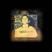 Il testo DAGENHAM DAVE di MORRISSEY è presente anche nell'album Southpaw grammar (1995)