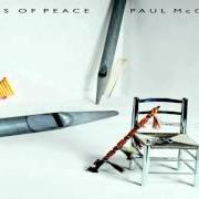 Il testo PIPES OF PEACE di PAUL MCCARTNEY è presente anche nell'album Pipes of peace (1983)