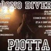 Il testo UN MUNDO MEJOR di PIOTTA è presente anche nell'album Suono diverso (2009)