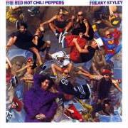 Il testo NEVERMIND dei RED HOT CHILI PEPPERS è presente anche nell'album Freaky styley (1985)