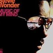 Il testo I LOVE EVERY LITTLE THING ABOUT YOU di STEVIE WONDER è presente anche nell'album Music of my mind (1972)