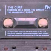 Il testo CLOSE TO ME dei THE CURE è presente anche nell'album Standing on the beach (staring at the sea): the singles (1985)