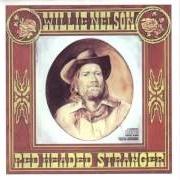Il testo BLUE EYES CRYING IN THE RAIN di WILLIE NELSON è presente anche nell'album Red headed stranger (2000)