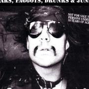 Il testo YOUNG LITTLE MEAT di GG ALLIN è presente anche nell'album Freaks, faggots, drunks & junkies (1988)