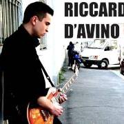 Il testo COSÌ FELICE di RICCARDO D'AVINO è presente anche nell'album Fuggire e ritornare EP