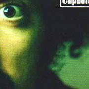 Il testo VENGO DALLA LUNA di CAPAREZZA è presente anche nell'album Verità supposte (2003)