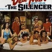 Il testo SOUTH OF THE BORDER di DEAN MARTIN è presente anche nell'album Dean martin sings songs from "the silencers" (1966)