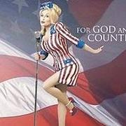 Il testo GOD BLESS THE U.S.A. di DOLLY PARTON è presente anche nell'album For god and country (2003)