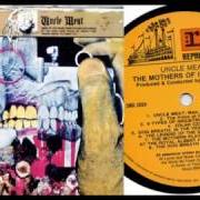 Il testo KING KONG (IT'S MAGNIFICENCE AS INTERPRETED BY DOM DEWILD) di FRANK ZAPPA è presente anche nell'album Uncle meat (1969)