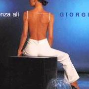 Il testo DI SOLE E D'AZZURRO di GIORGIA è presente anche nell'album Senza ali (2001)