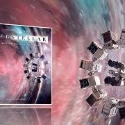 Il testo FLYING DRONE di HANS ZIMMER è presente anche nell'album Soundtracks interstellar (2014)