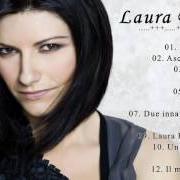 Il testo UN GIORNO SENZA TE di LAURA PAUSINI è presente anche nell'album Le cose che vivi (1996)