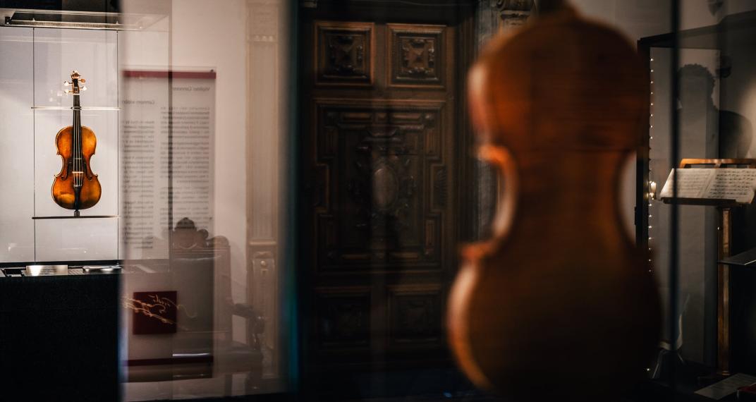 Il violino di Paganini mostra i segni del tempo: la storia del "Cannone"